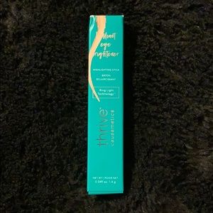 Brilliant Eye Brightener